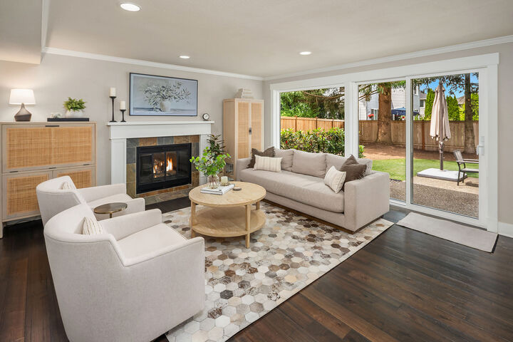Property Photo:  16208 SE 46th Way  WA 98006 
