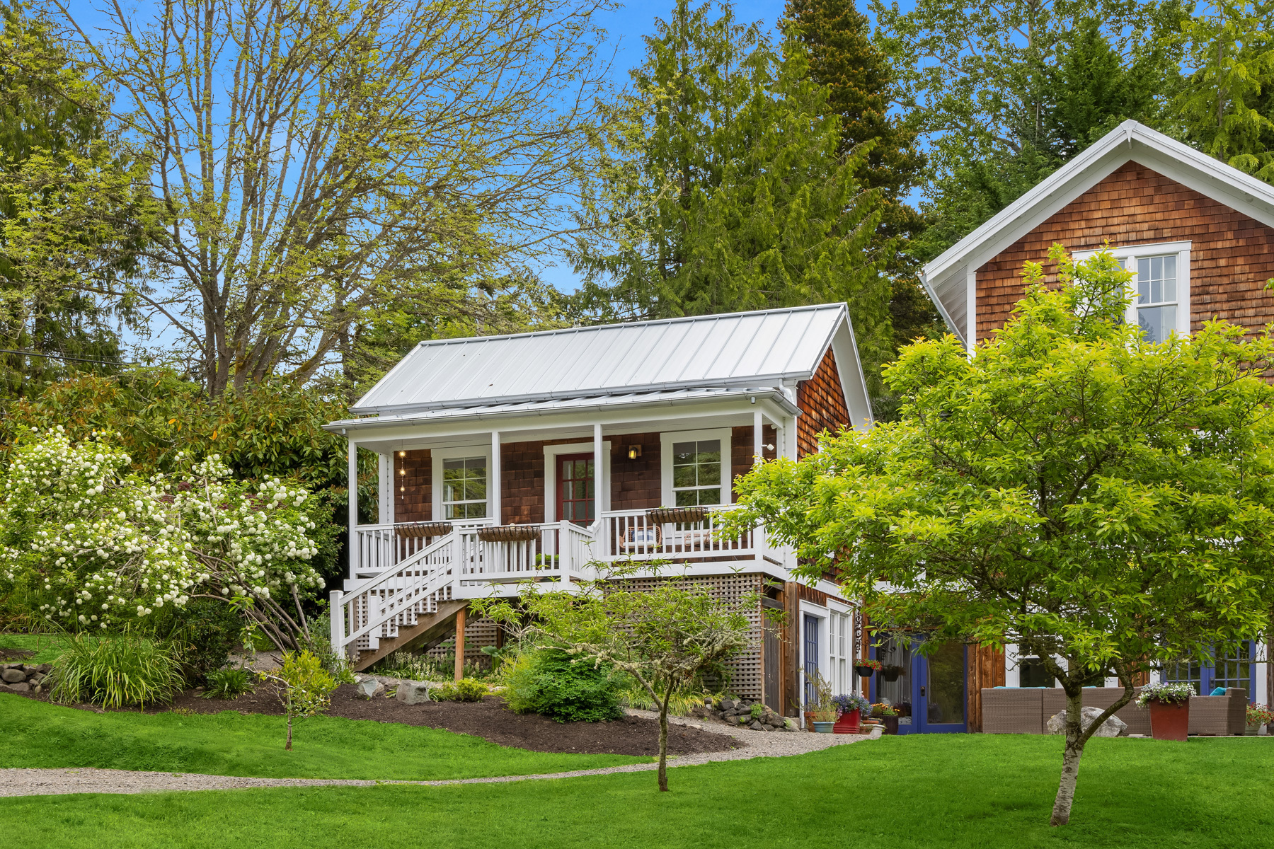 Property Photo: 8285 NE Beck Road 8285 NE Beck Road WA 98110