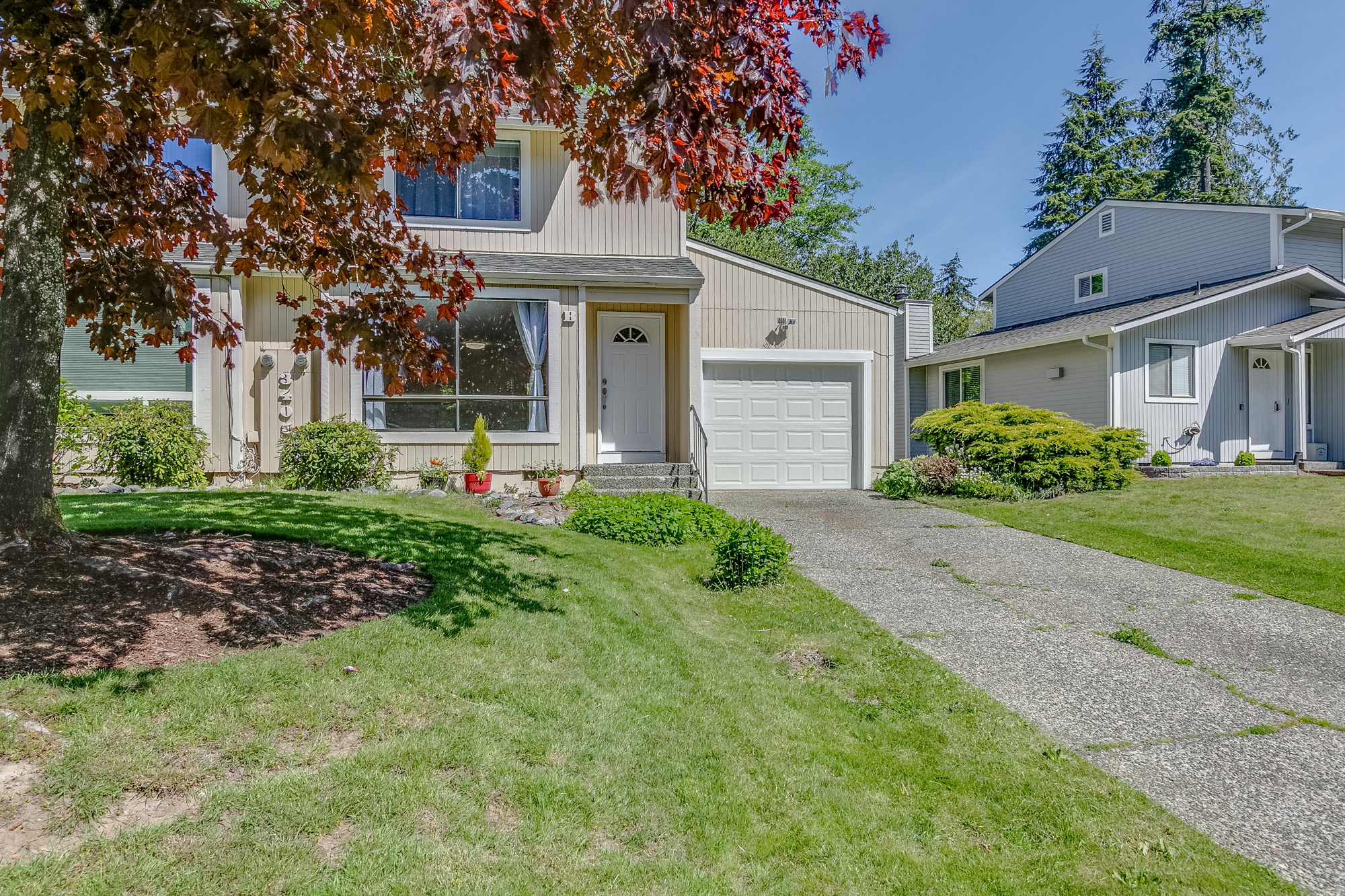 Property Photo: 3405 134th Place SW B WA 98087
