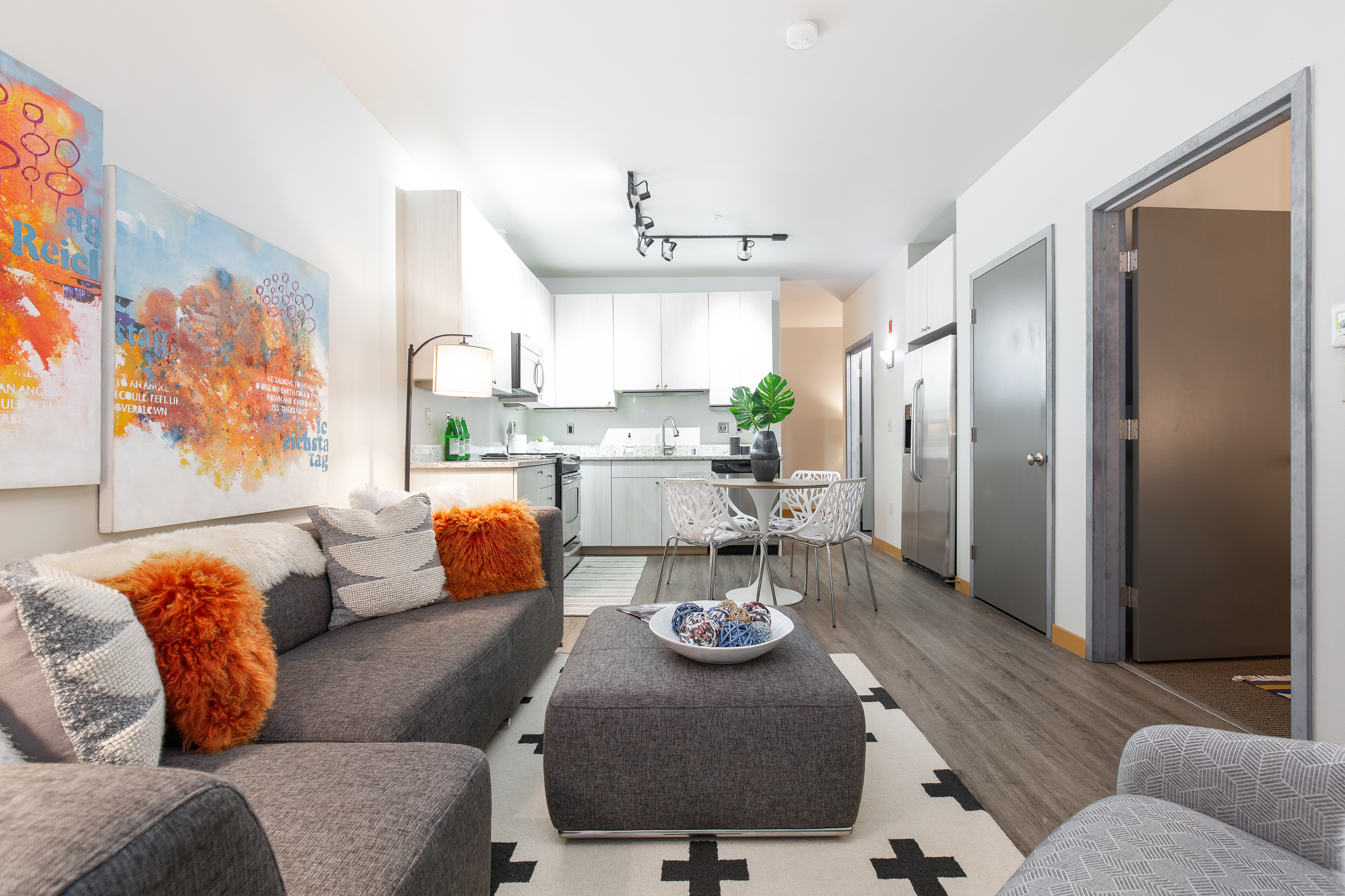 Property Photo:  1414 12th Ave 314  WA 98122 