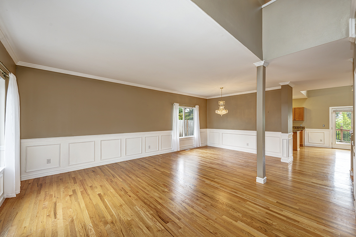 Property Photo: Living/dining room 17619 34th Place W  WA 98037 