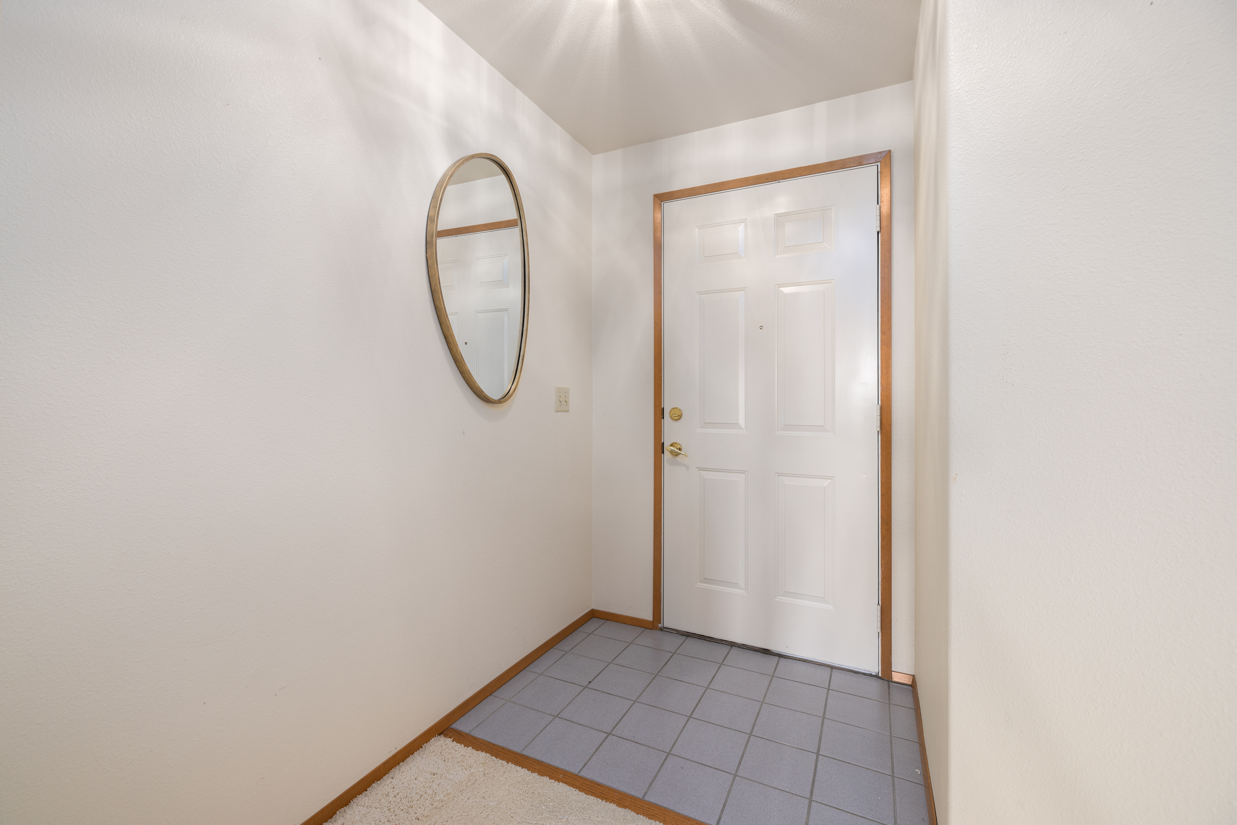 Property Photo: 112 N 6th St Unit A 112 N 6th Street A  WA 98273 