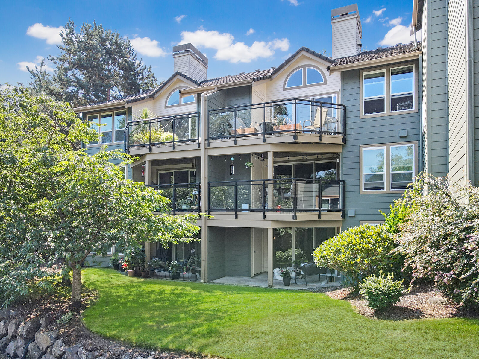 Property Photo:  3008 N Narrows Dr A104  WA 98407 