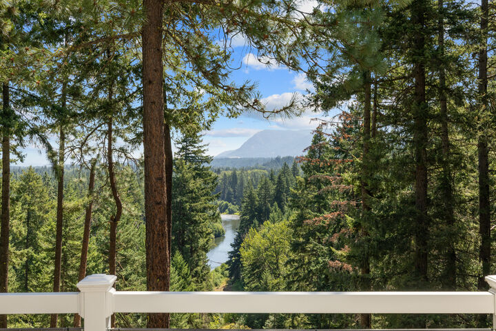 Property Photo: 71 Pecon Valley Place WA 98922