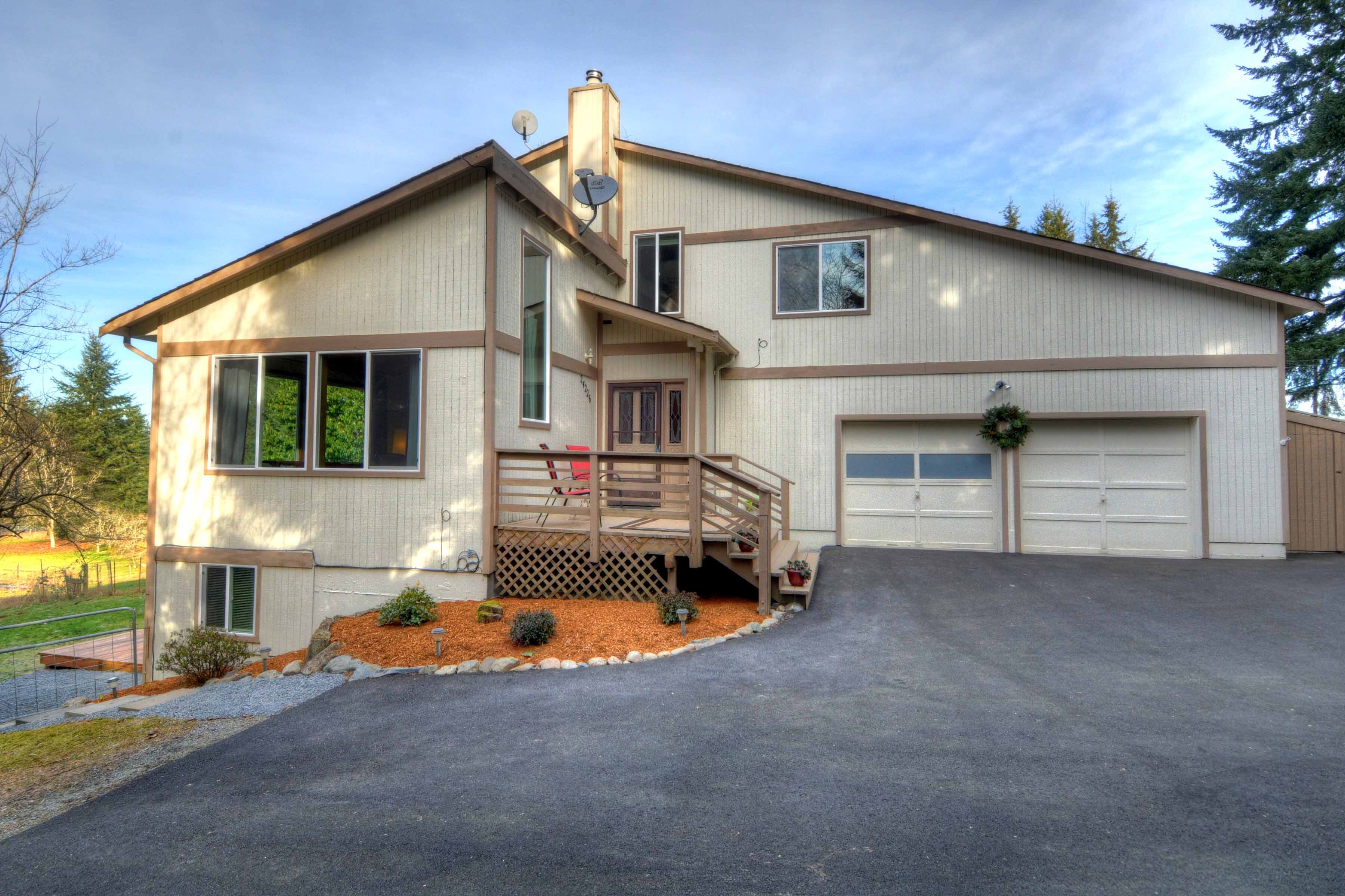 Property Photo: 24226 75th Ave SE WA 98072