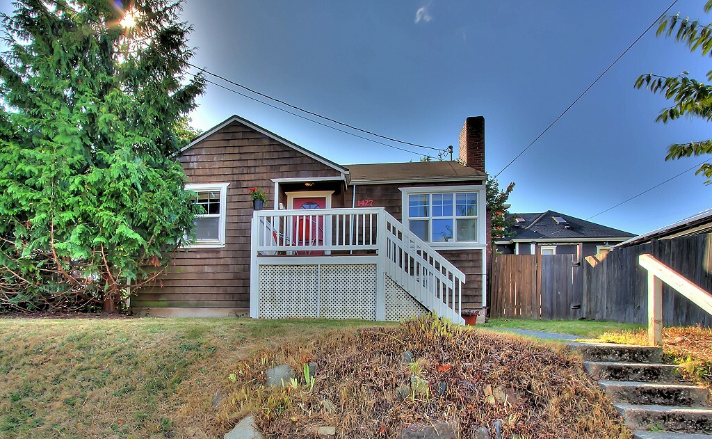 Property Photo: 1427 27th Ave WA 98122